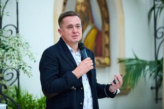 Šmucler: Kraje nemají odborníky. Kontrolu zubařů by měla převzít komora